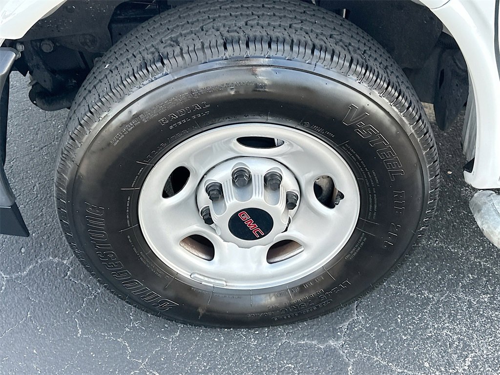 Certified 2024 GMC Savana 2500 w/ Driver Convenience Package image 24