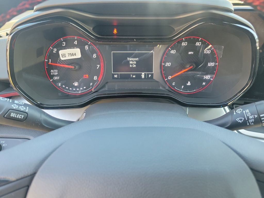 New 2026 Chevrolet Trax RS w/ Sunroof Package image 25