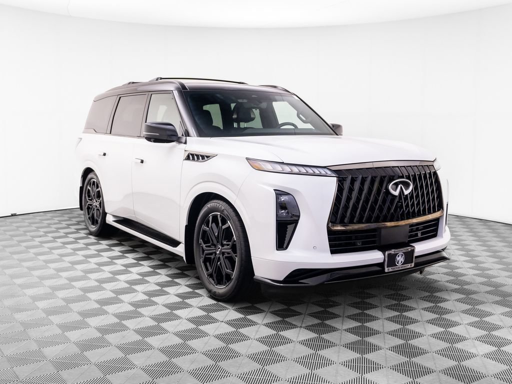 Certified 2026 INFINITI QX80 4WD w/ Sport Exterior Package image 7