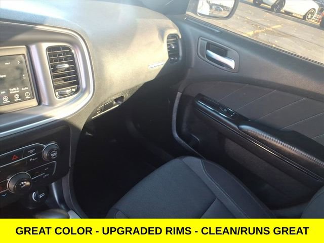 Used 2021 Dodge Charger SXT w/ Blacktop Package image 22