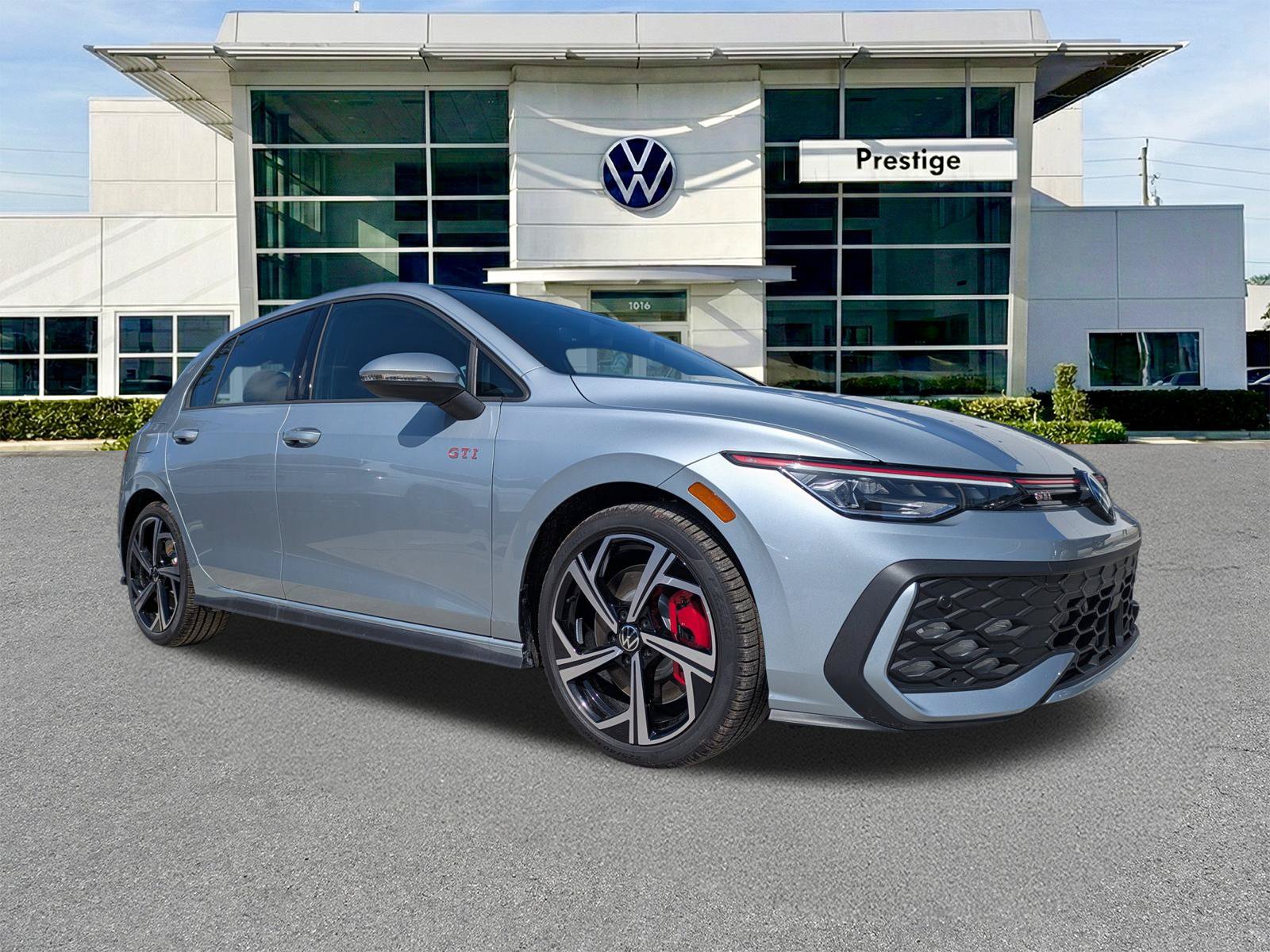 New 2026 Volkswagen GTI SE FWD image 1