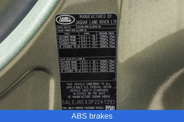Used 2023 Land Rover Defender 90 S AWD/4WD image 27