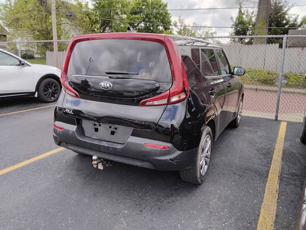 Used 2021 Kia Soul LX FWD image 10