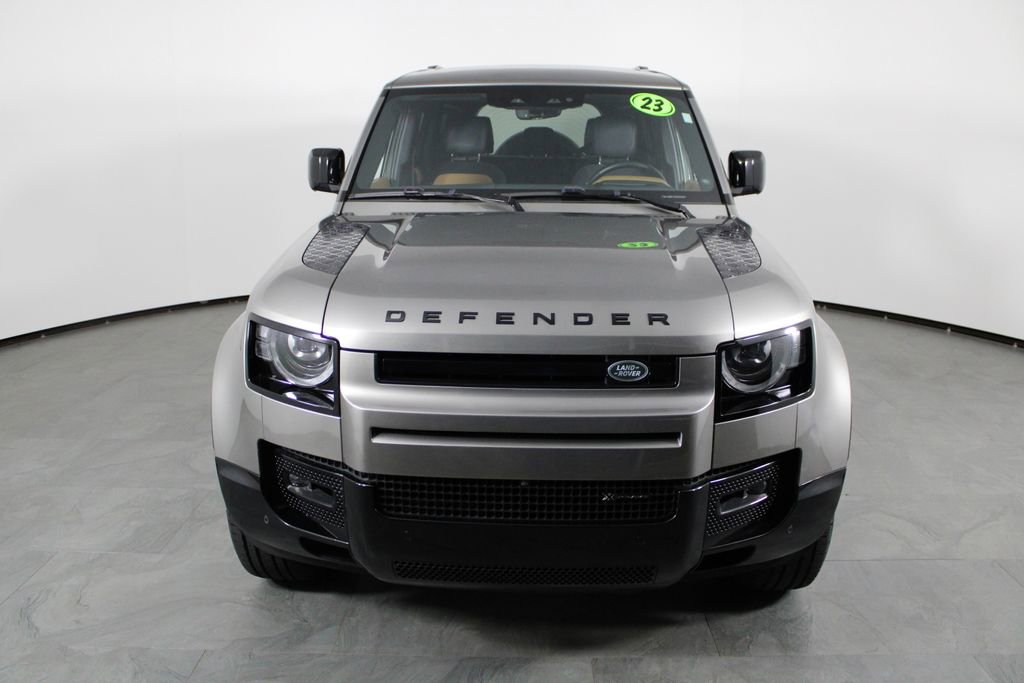 Used 2023 Land Rover Defender 110 X-Dynamic SE AWD/4WD image 12