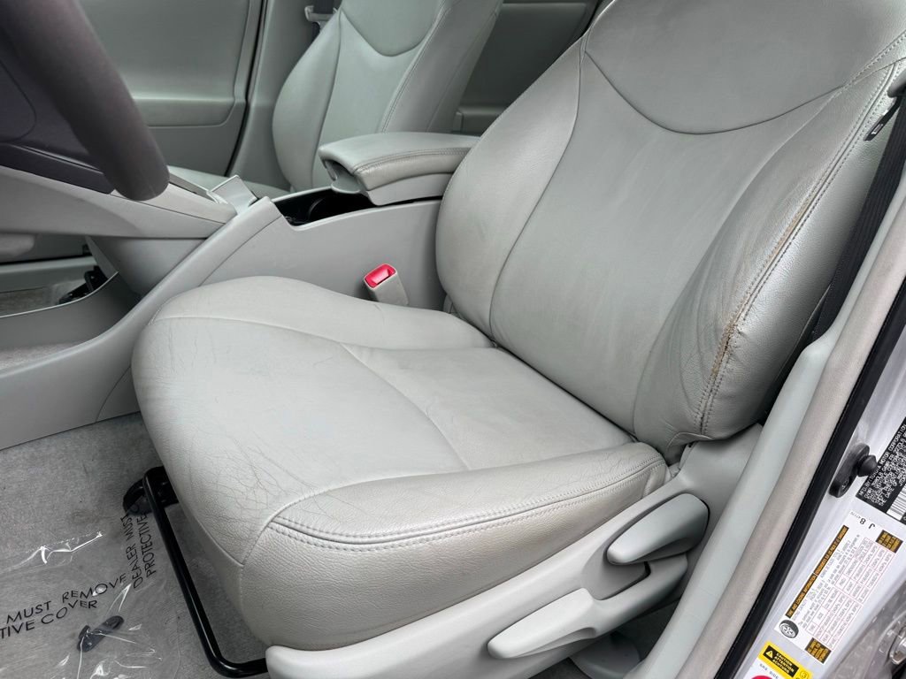 Used 2010 Toyota Prius Two FWD image 4