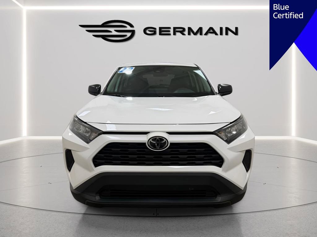 Used 2022 Toyota RAV4 LE image 2