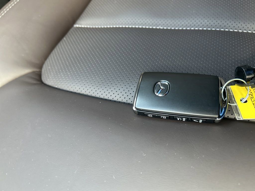 New 2025 MAZDA CX-5 Signature image 27