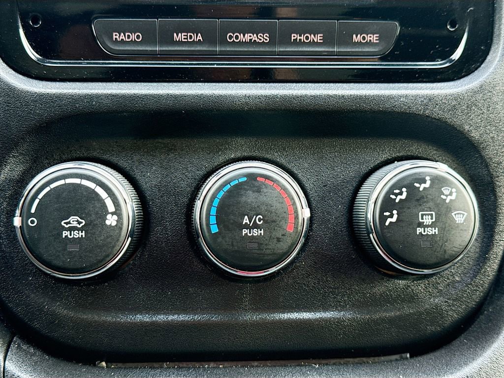 Used 2019 RAM ProMaster 2500 image 11