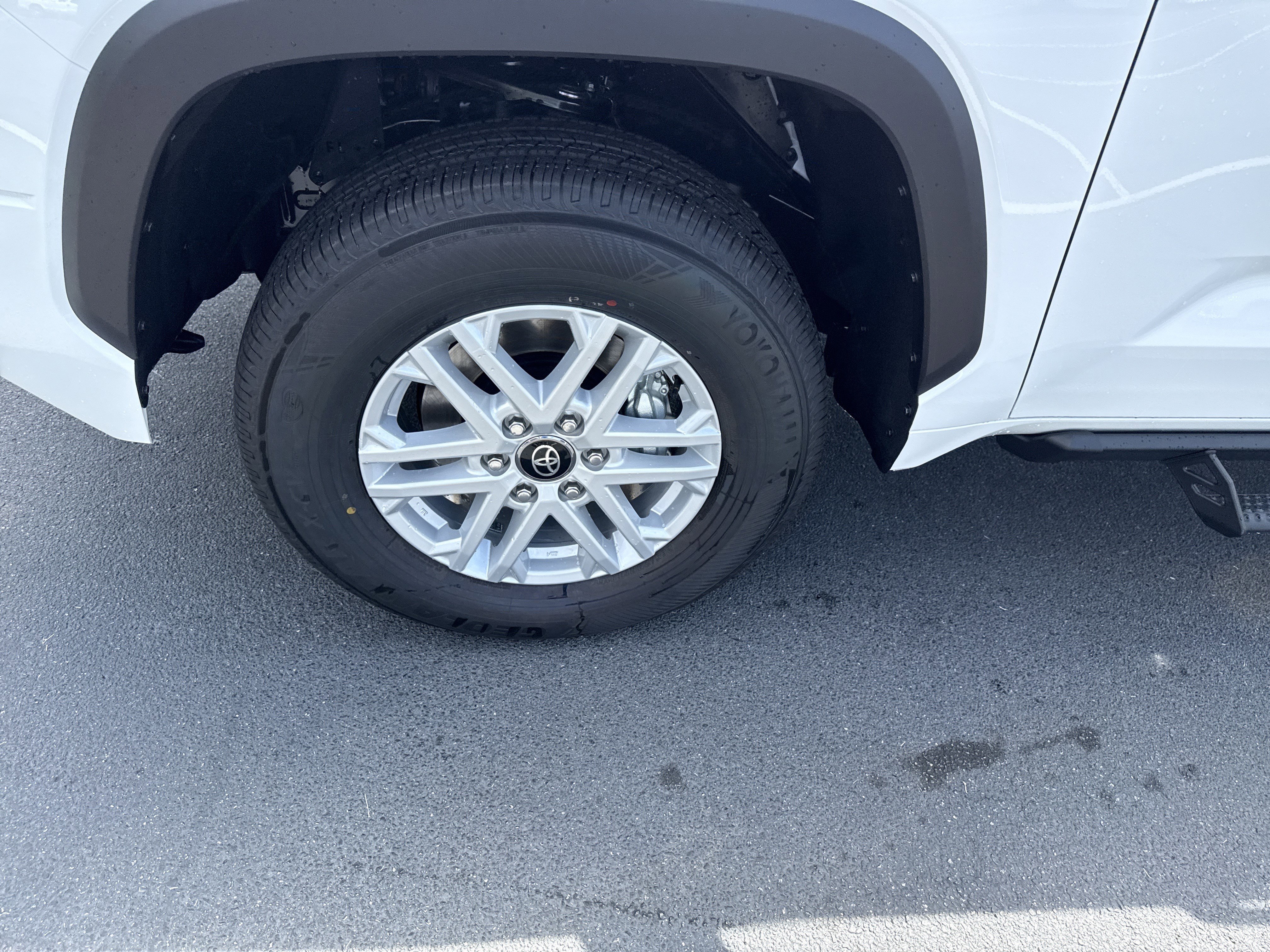 New 2026 Toyota Tundra SR5 image 9