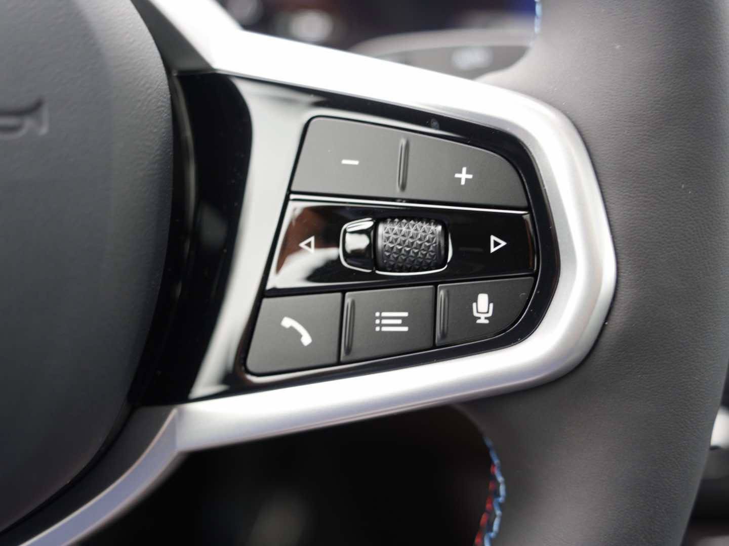 New 2026 BMW i4 M60 w/ Premium Package AWD/4WD image 15