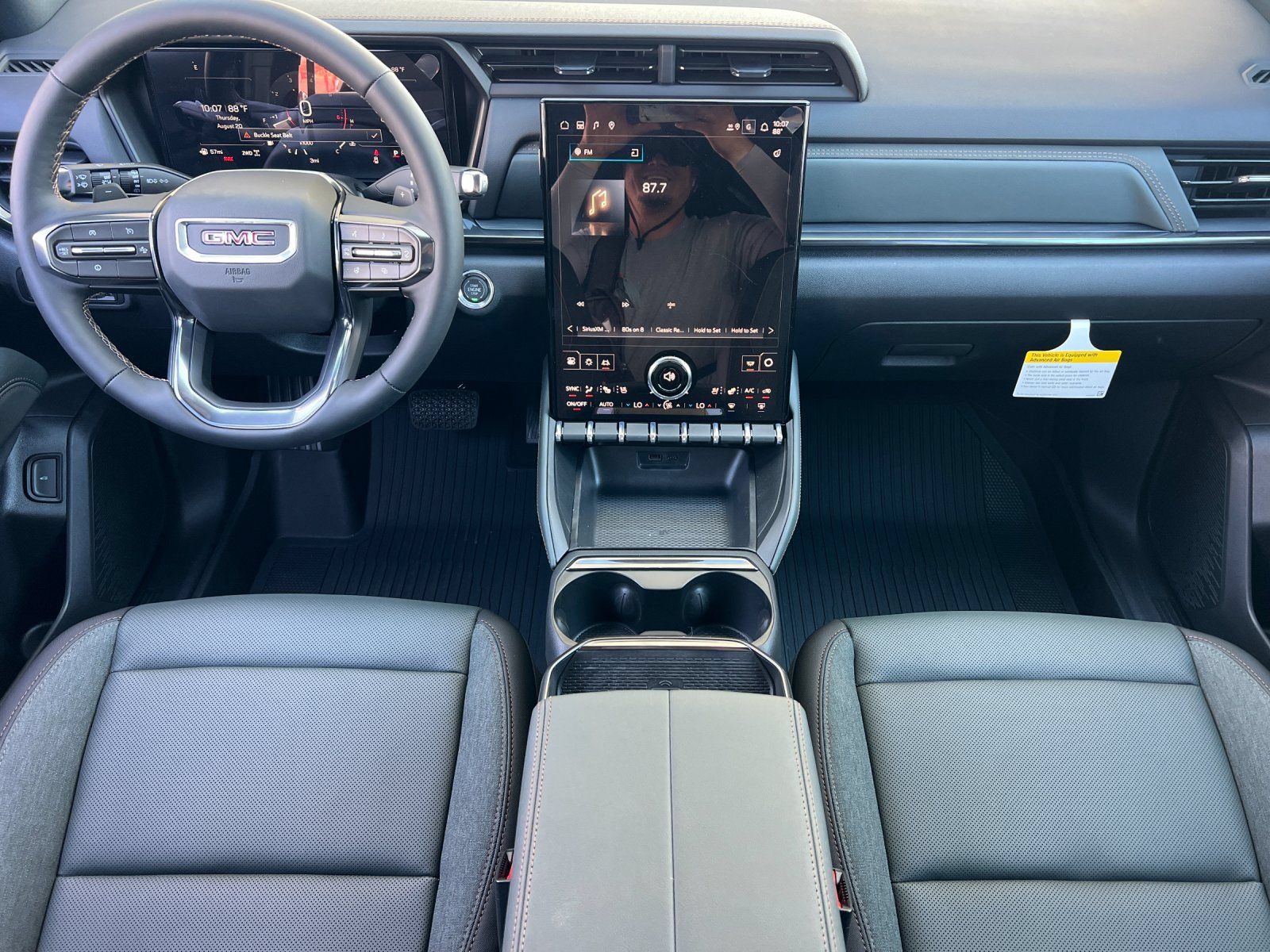 New 2027 GMC Terrain AT4 w/ Convenience Package III AWD/4WD image 12