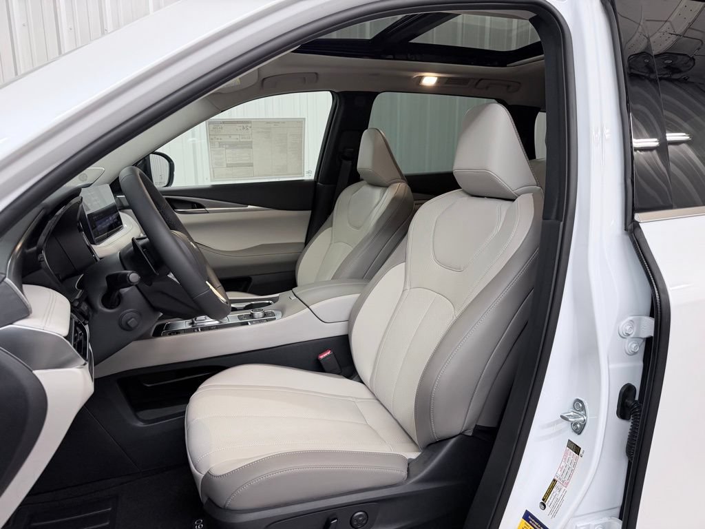 New 2027 INFINITI QX60 Luxe w/ Cargo Package FWD image 13