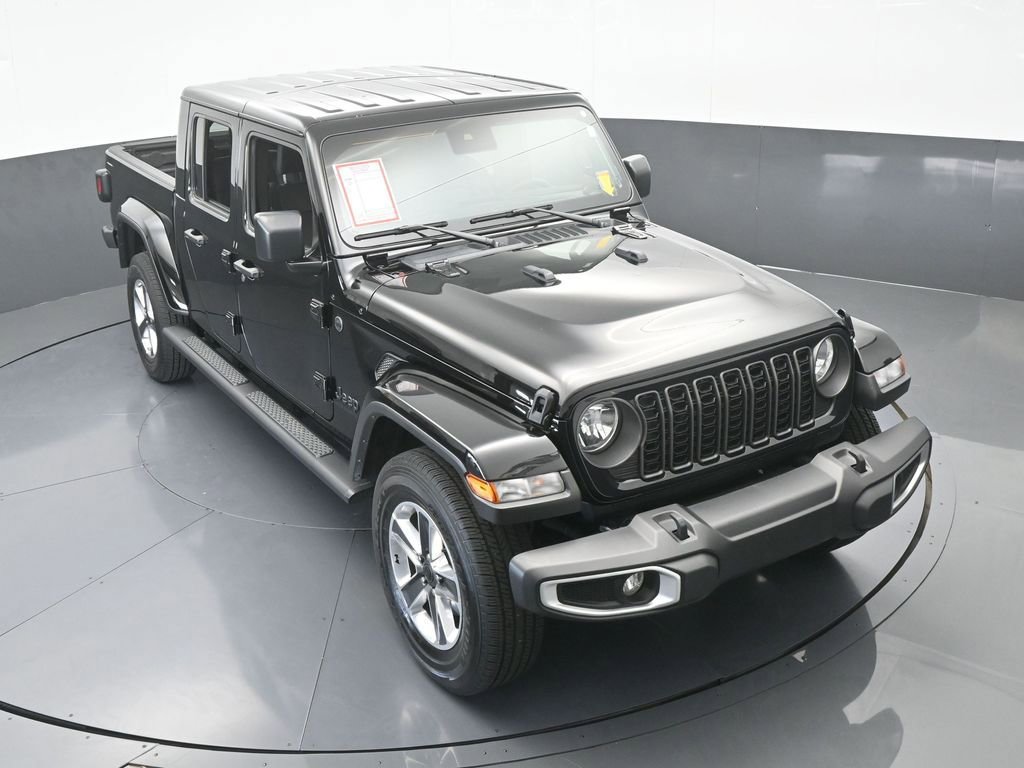 Used 2024 Jeep Gladiator Sport w/ Premium Package image 56