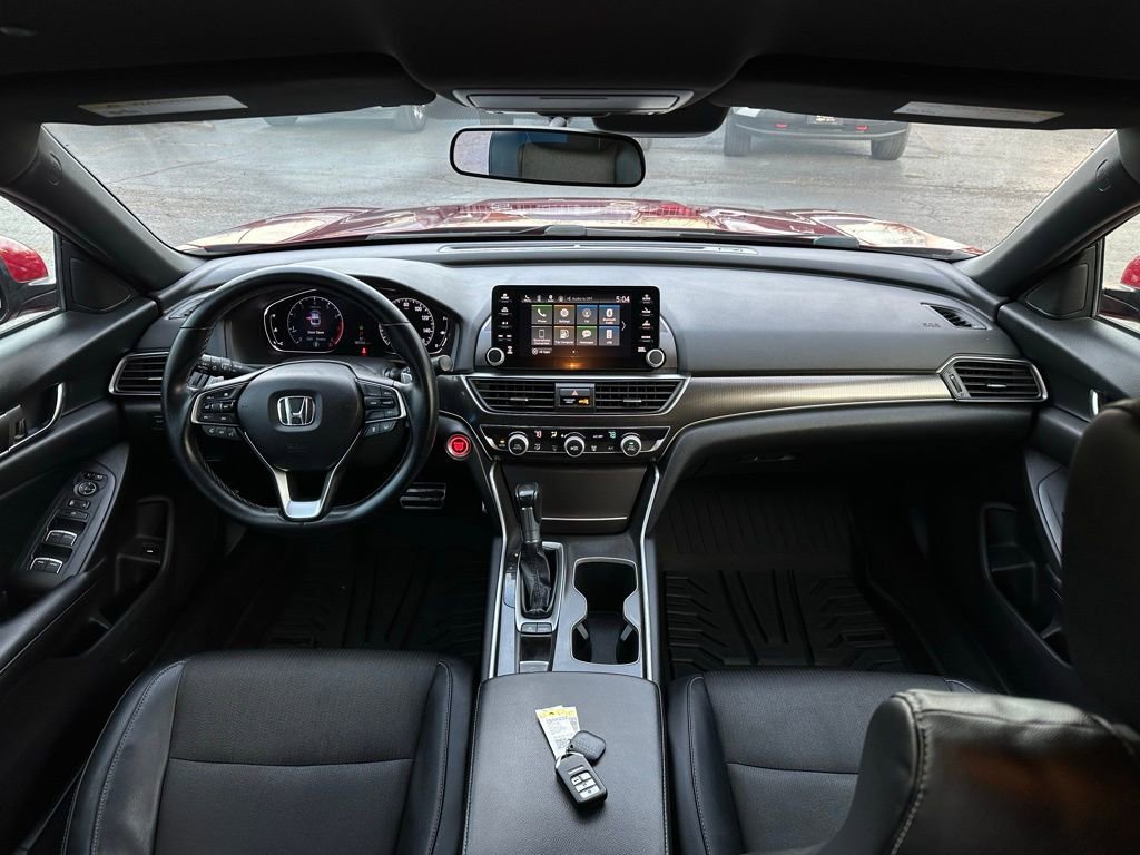 Used 2018 Honda Accord Sport image 19