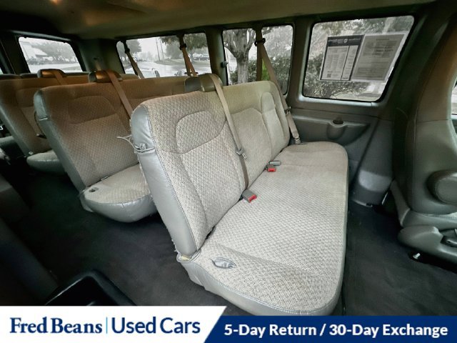 Used 2025 Chevrolet Express 3500 LT w/ LT Preferred Equipment Group RWD image 32