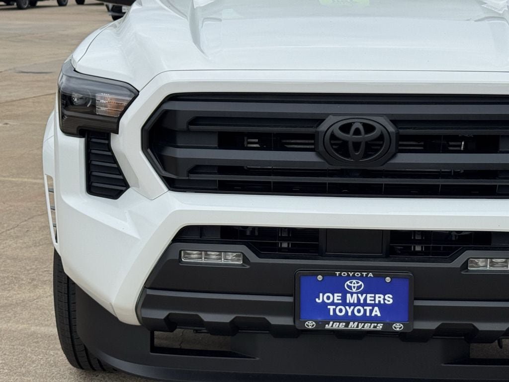 New 2026 Toyota Tacoma SR5 AWD/4WD image 5