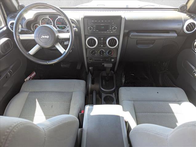 Used 2009 Jeep Wrangler Unlimited Sahara w/ Trailer Tow Group image 16