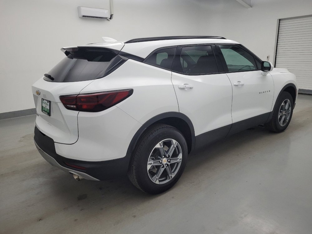 Used 2024 Chevrolet Blazer LT w/ Convenience Package FWD image 10