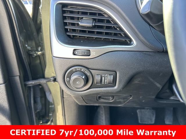 Certified 2021 Jeep Cherokee Latitude Lux image 26