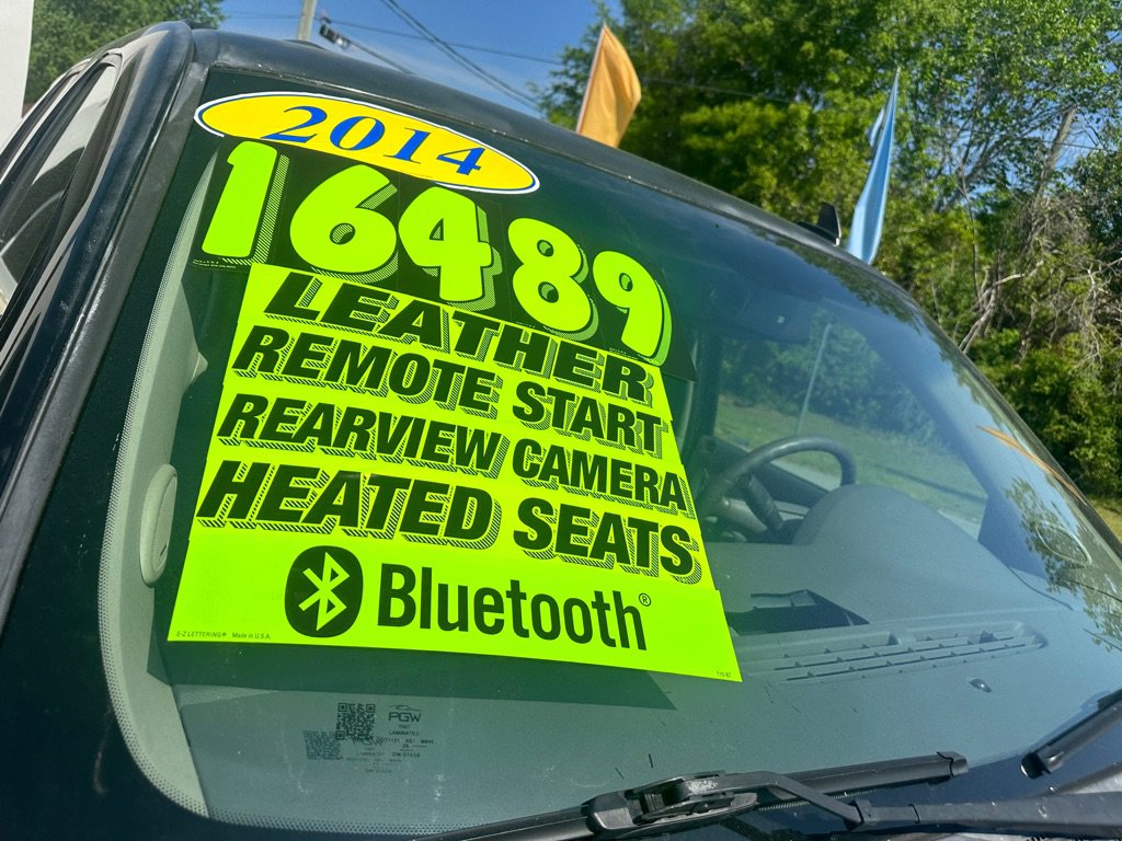 Used 2014 GMC Yukon XL SLT image 24