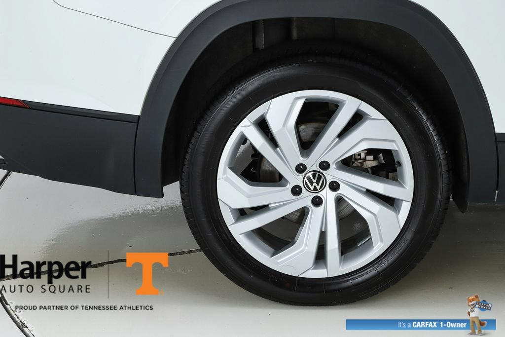 Used 2023 Volkswagen Atlas SE w/ Panoramic Sunroof Package FWD image 13