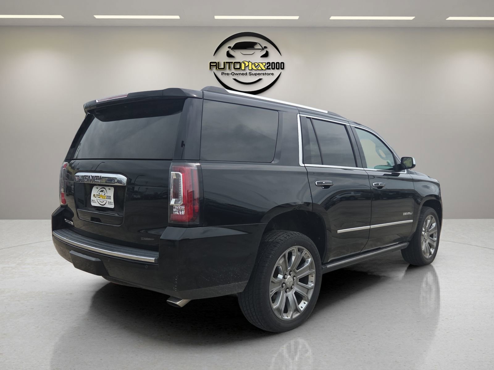 Used 2019 GMC Yukon Denali w/ Denali Ultimate Package image 7