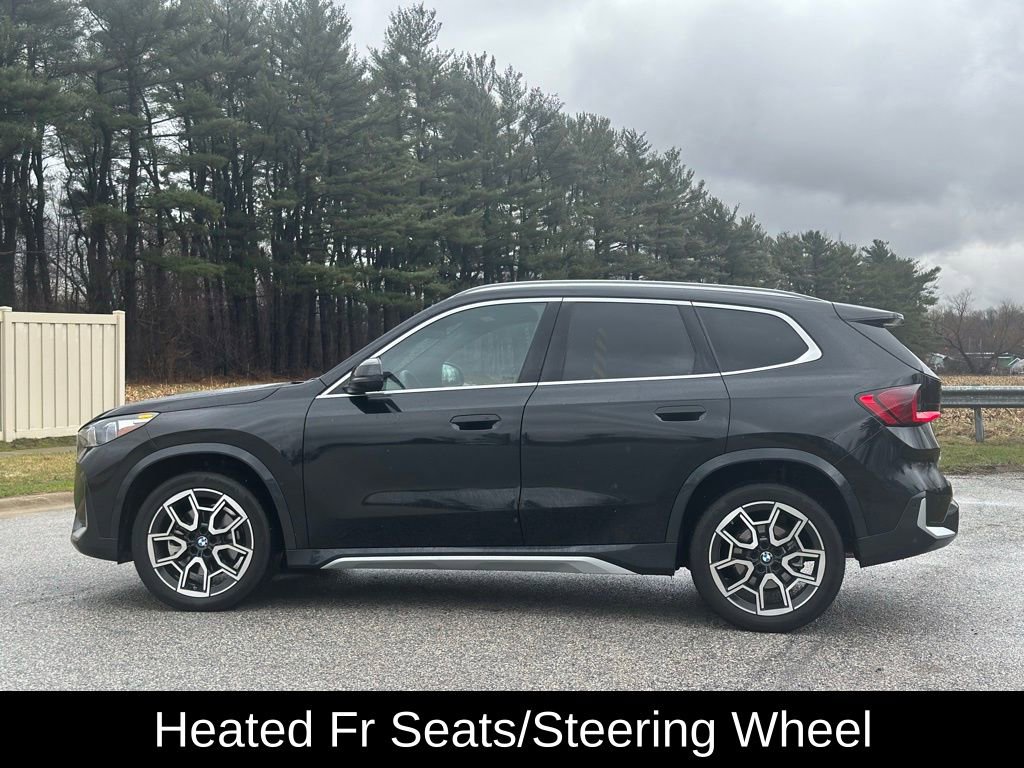 Used 2025 BMW X1 xDrive28i w/ Technology Package image 4