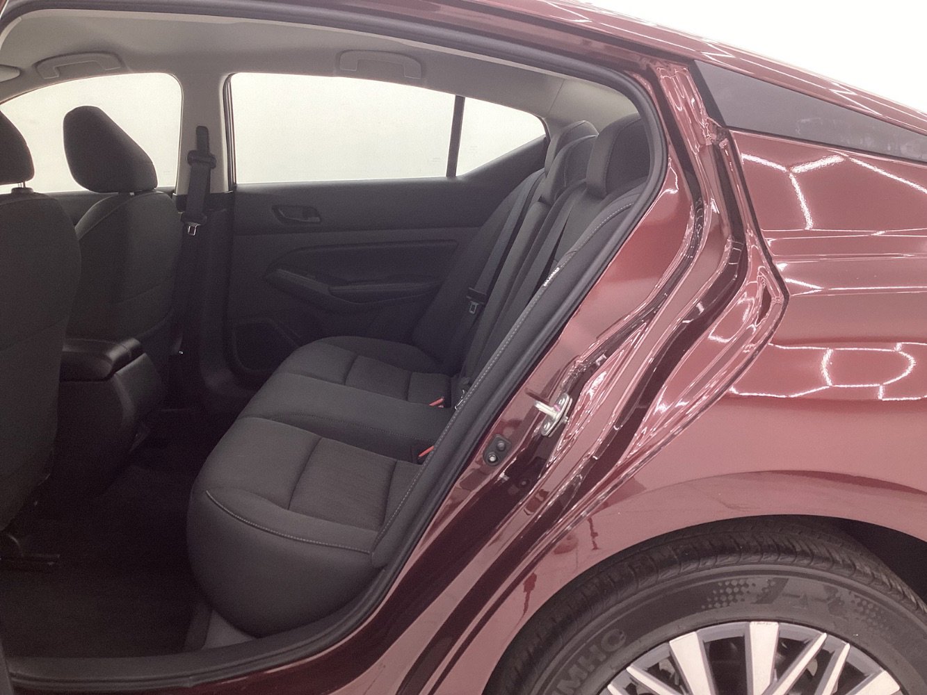 Used 2025 Nissan Altima 2.5 SV image 20