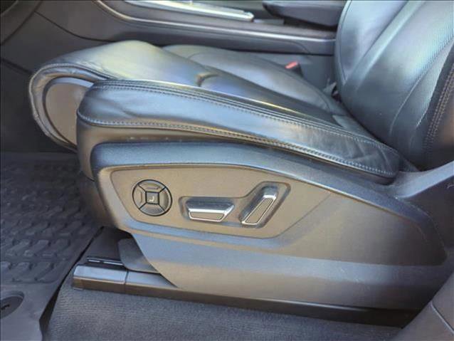 Used 2020 Audi Q8 Prestige w/ Prestige Package image 14