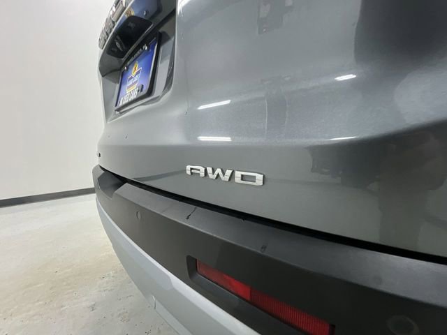 Used 2020 GMC Acadia SLE image 31