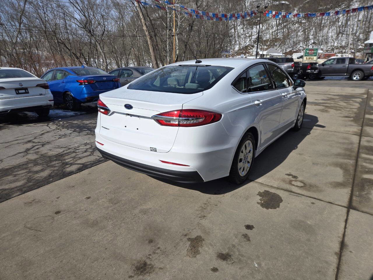 Used 2019 Ford Fusion S image 8