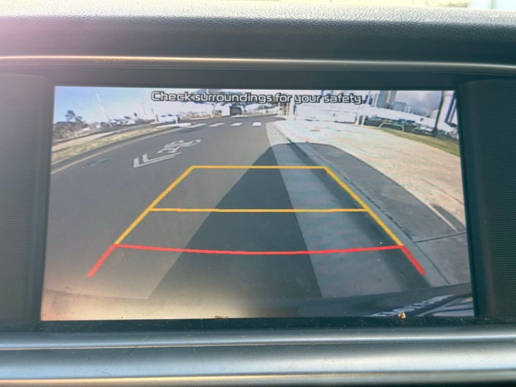 Used 2020 Kia Optima Premium image 18