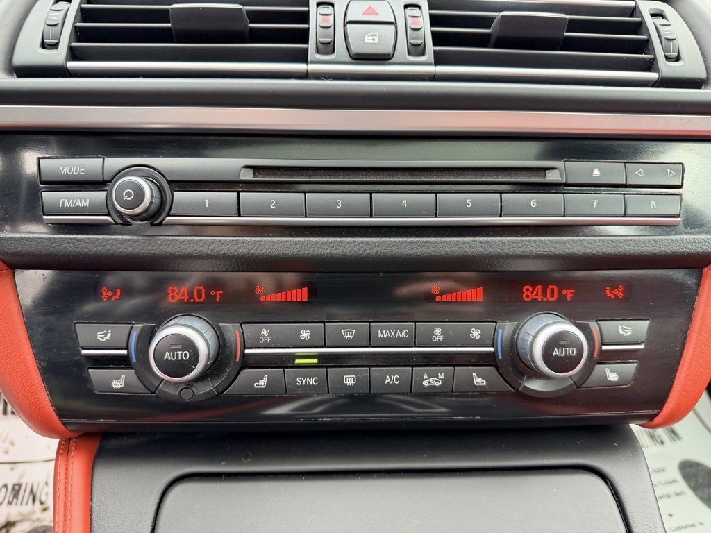 Used 2014 BMW M5 image 20