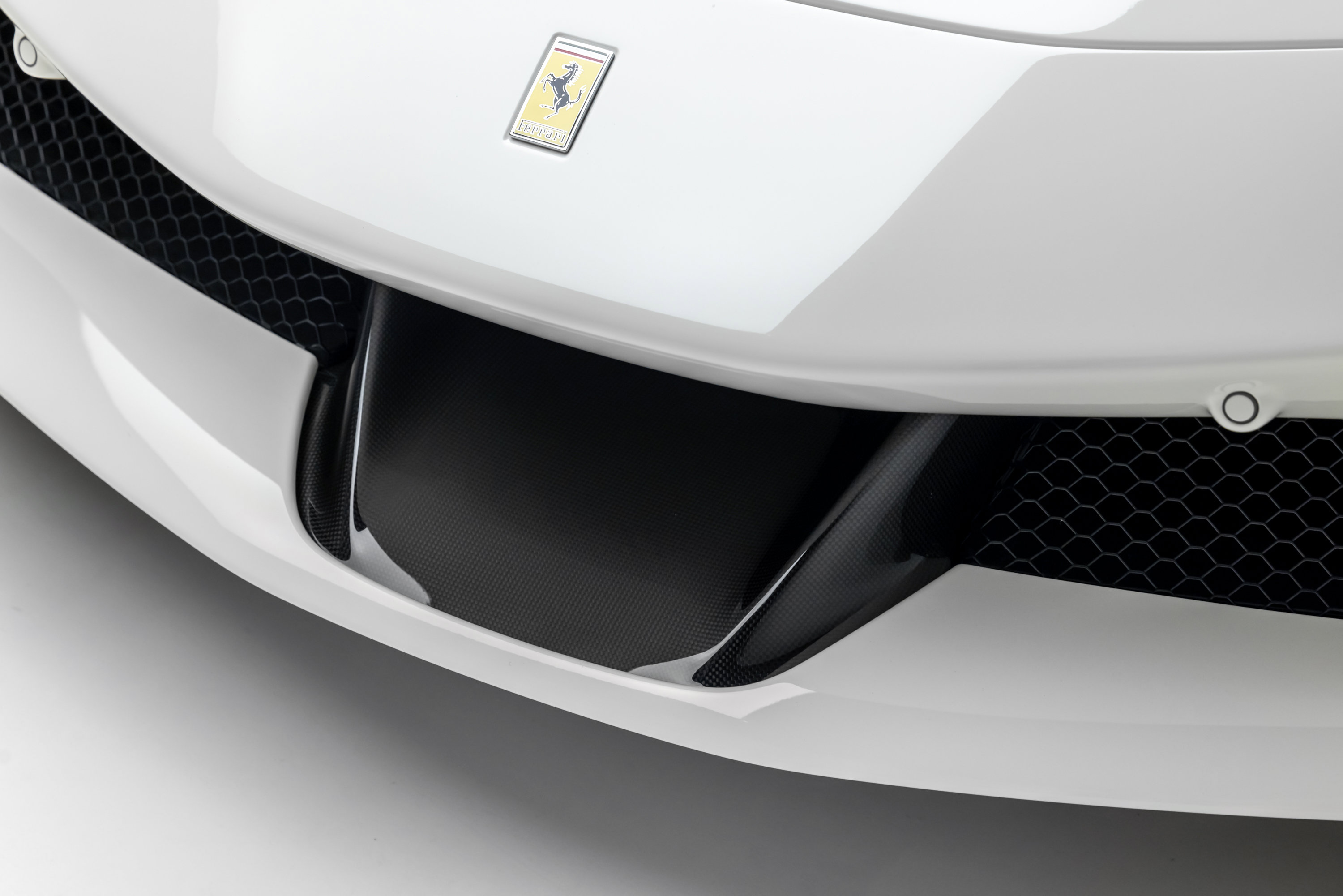 Certified 2023 Ferrari SF90 Stradale AWD/4WD image 30