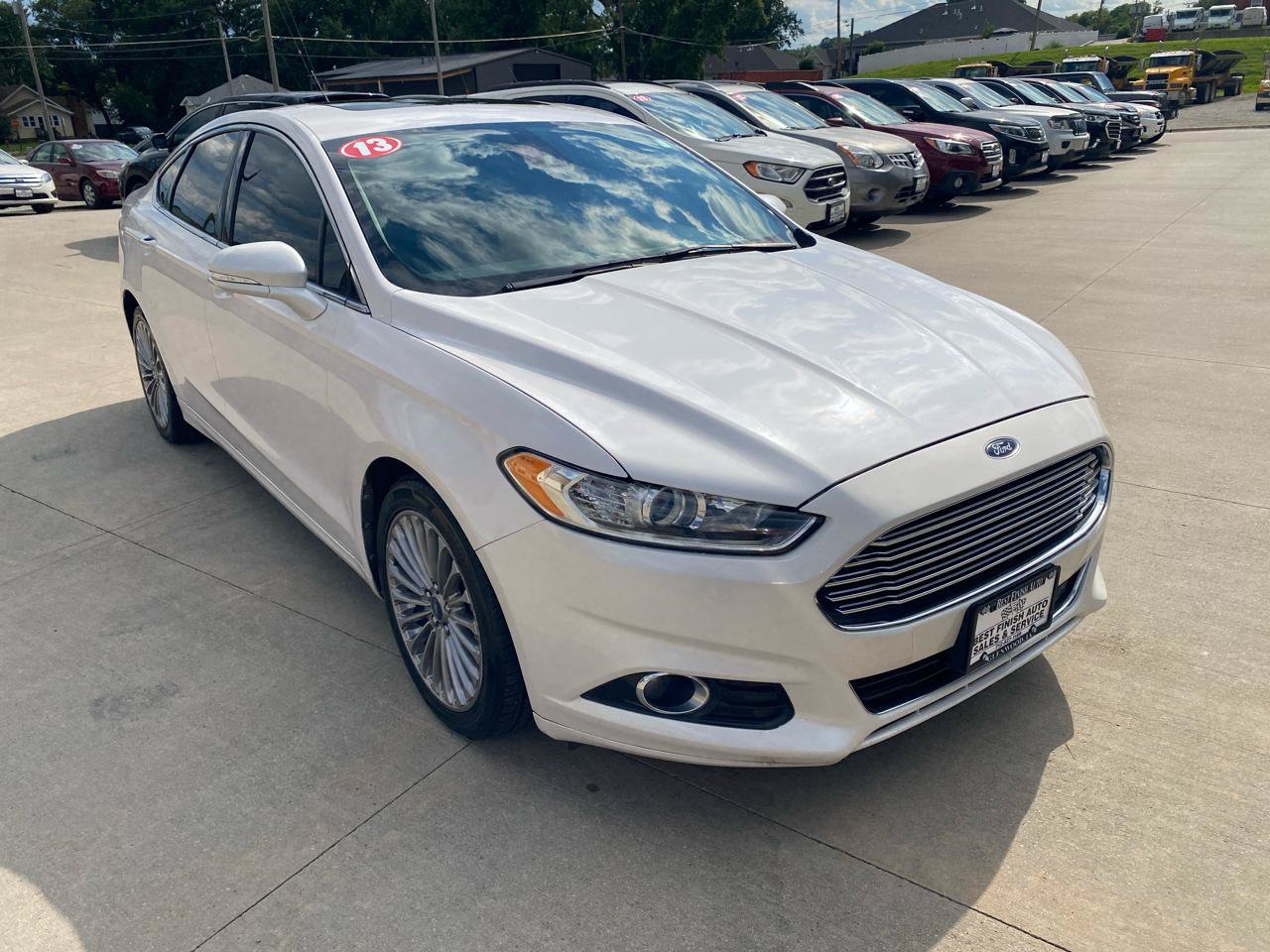 Used 2013 Ford Fusion Titanium w/ Titanium Driver Assist Pkg AWD/4WD image 4