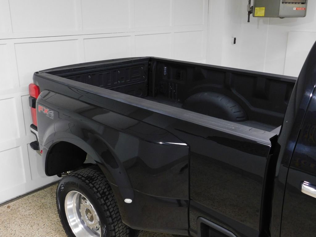 Used 2024 Ford F450 King Ranch w/ Chrome Package AWD/4WD image 9