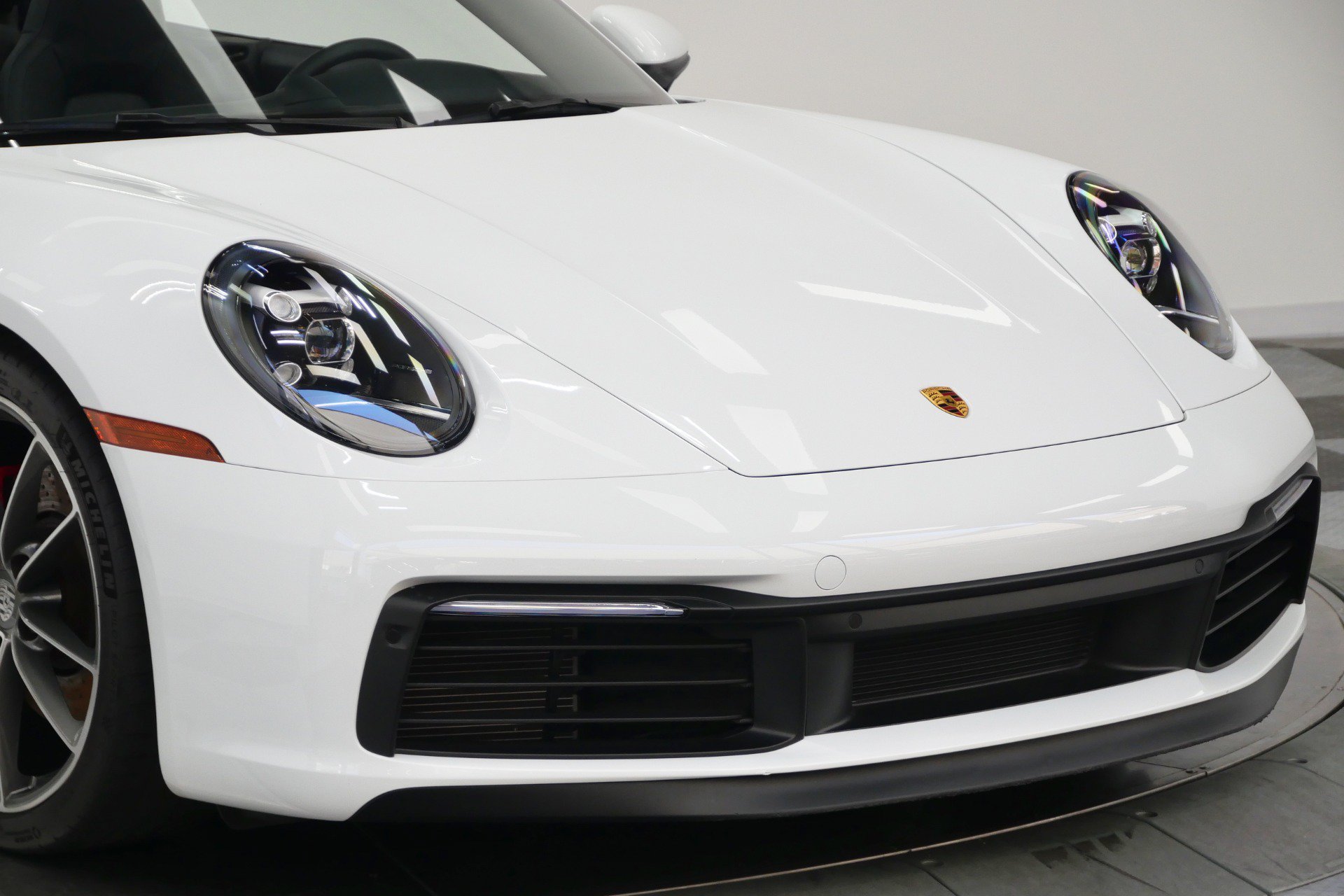 Used 2023 Porsche 911 Carrera 4S w/ Sport Package AWD/4WD image 39