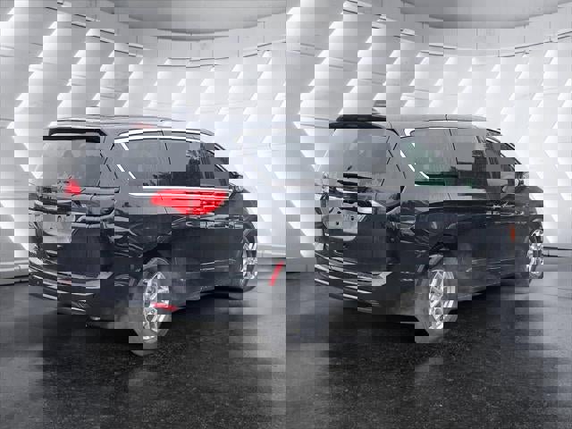 New 2026 Chrysler Voyager LX image 22