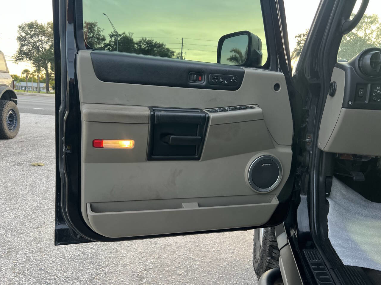 Used 2006 HUMMER H2 SUT image 29