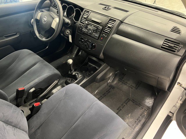 Used 2011 Nissan Versa Sedan image 15