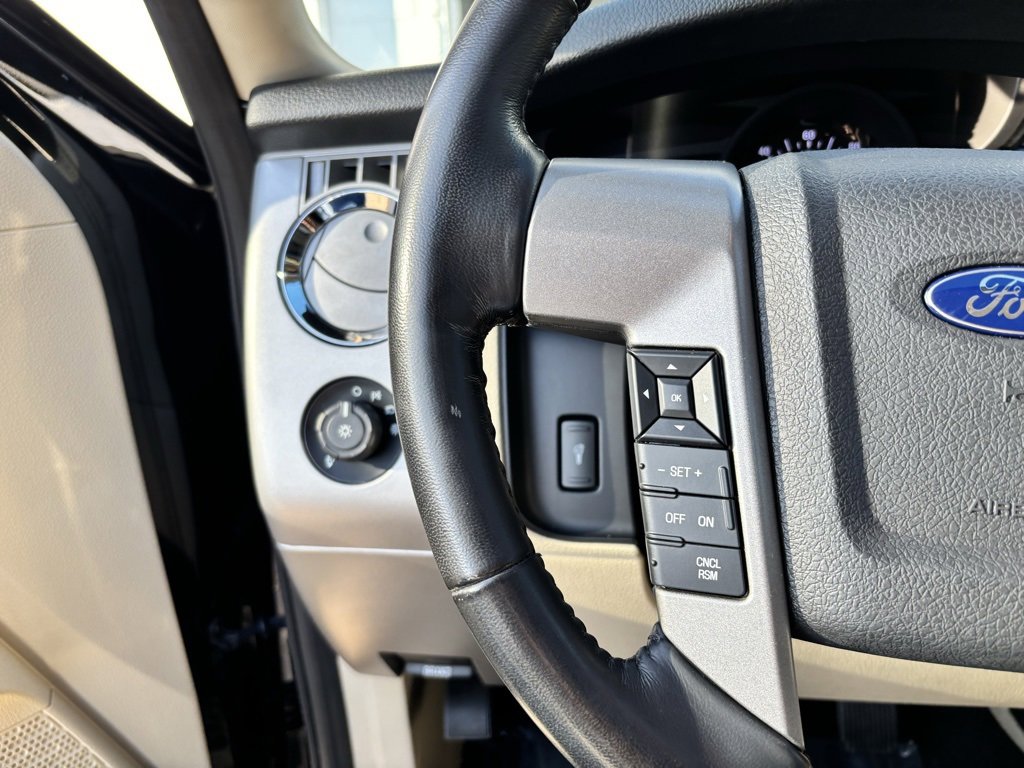 Used 2016 Ford Expedition Limited w/ Equipment Group 301A image 5