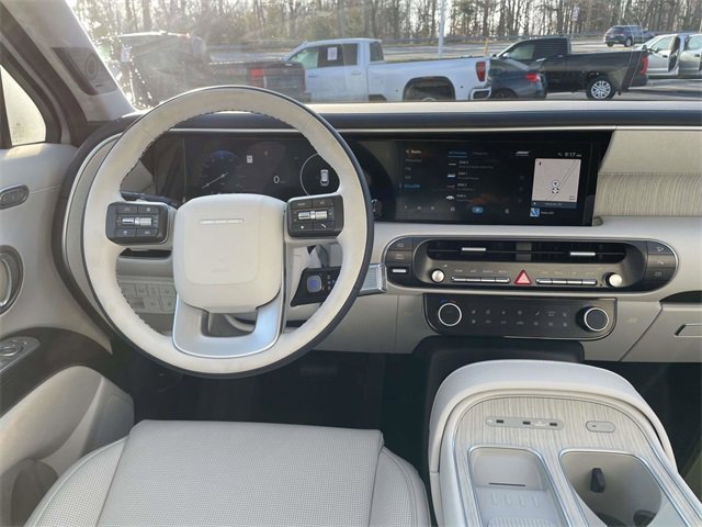 Used 2026 Hyundai Palisade Calligraphy image 15