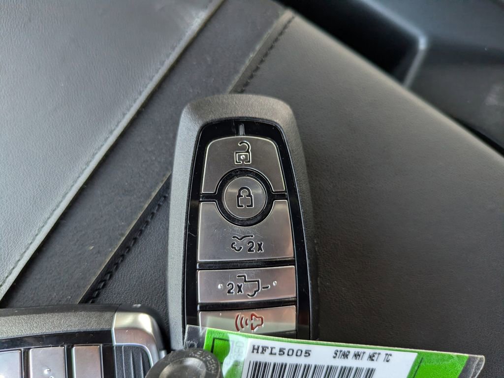 New 2025 Ford F150 Lightning Platinum image 35