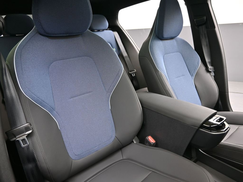New 2026 Volvo EX30 Plus image 13