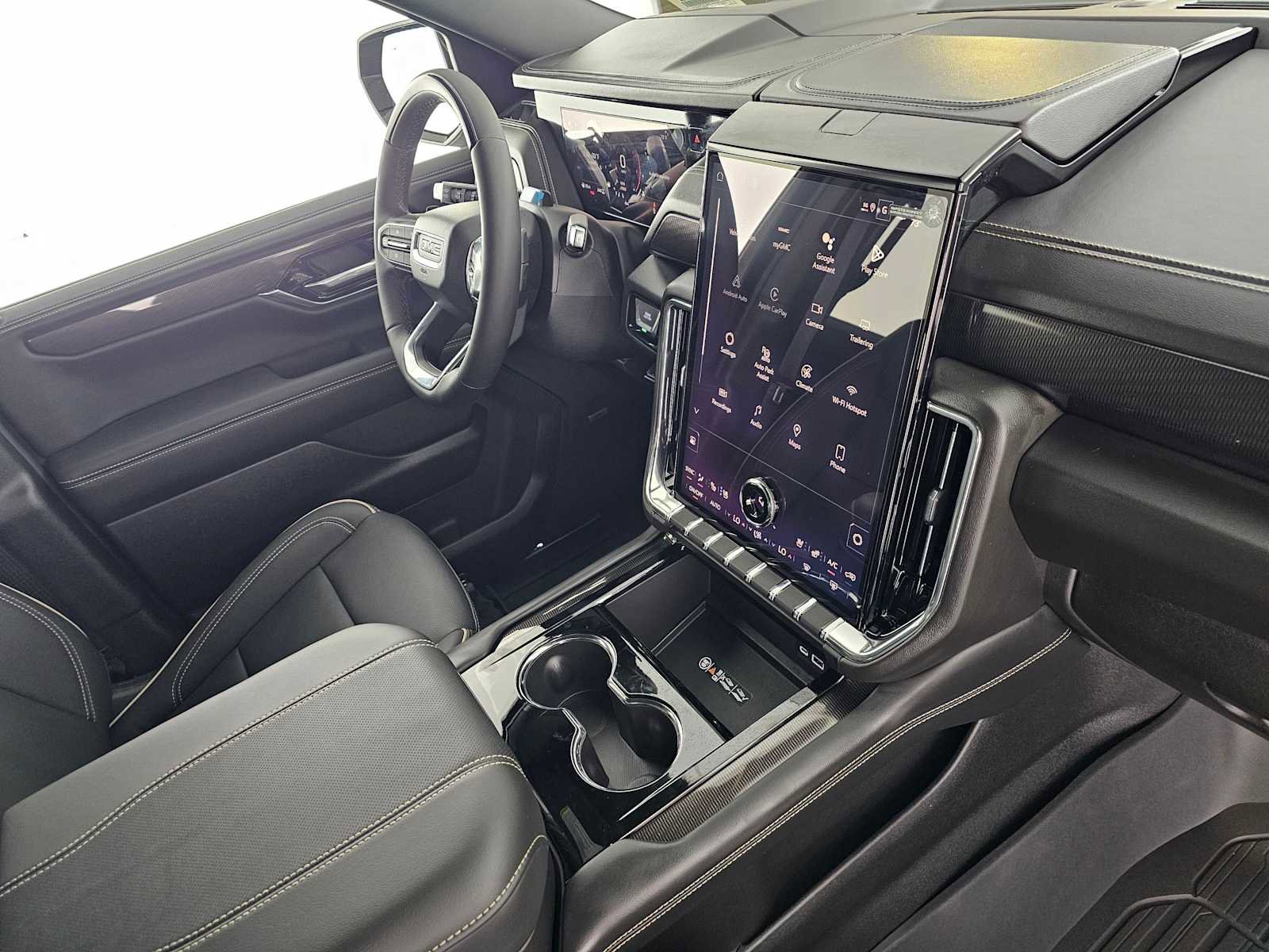 New 2026 GMC Yukon XL Elevation w/ Elevation Premium Package image 11