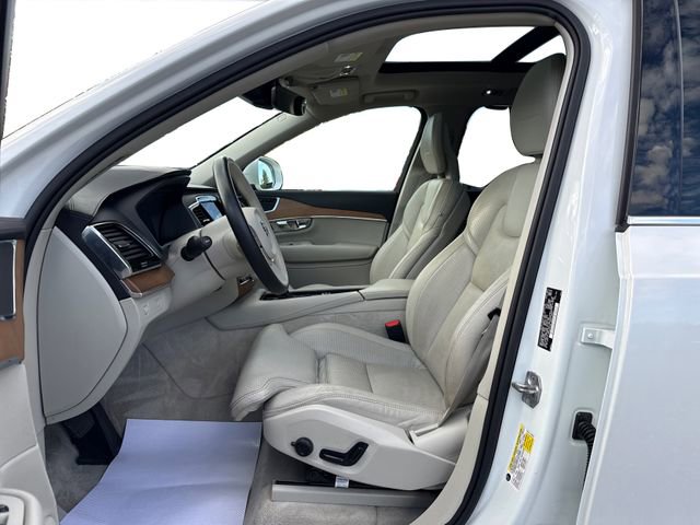 Used 2016 Volvo XC90 T6 Inscription w/ Vision Package image 10