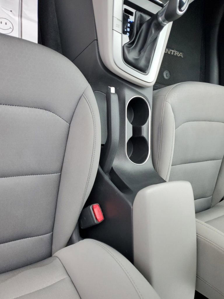 Used 2018 Hyundai Elantra SEL image 27