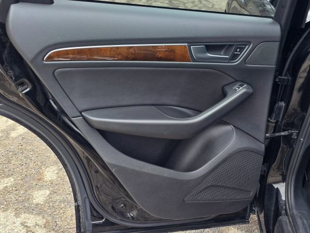 Used 2017 Audi Q5 2.0T Premium image 12