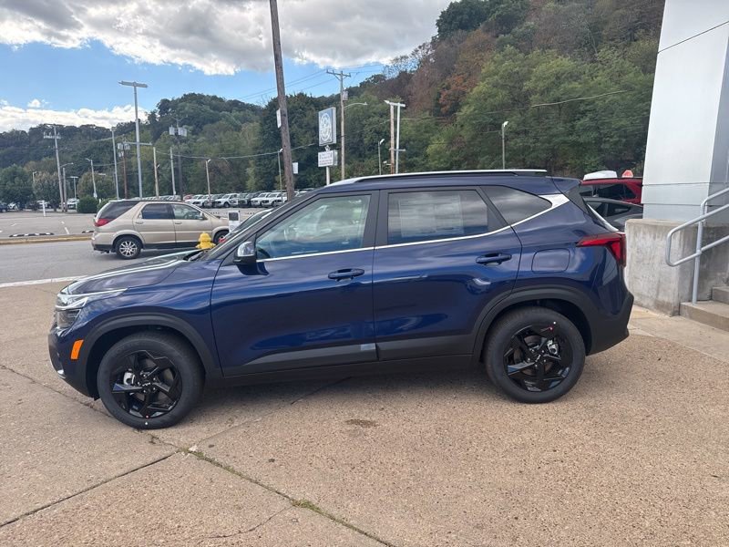 New 2026 Kia Seltos EX w/ EX Sunroof Package image 4