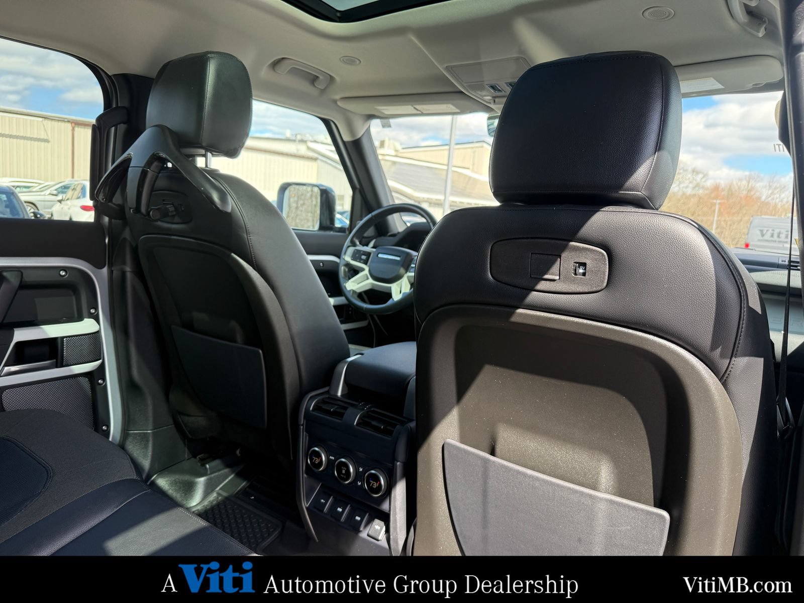 Used 2020 Land Rover Defender 110 First Edition AWD/4WD image 26